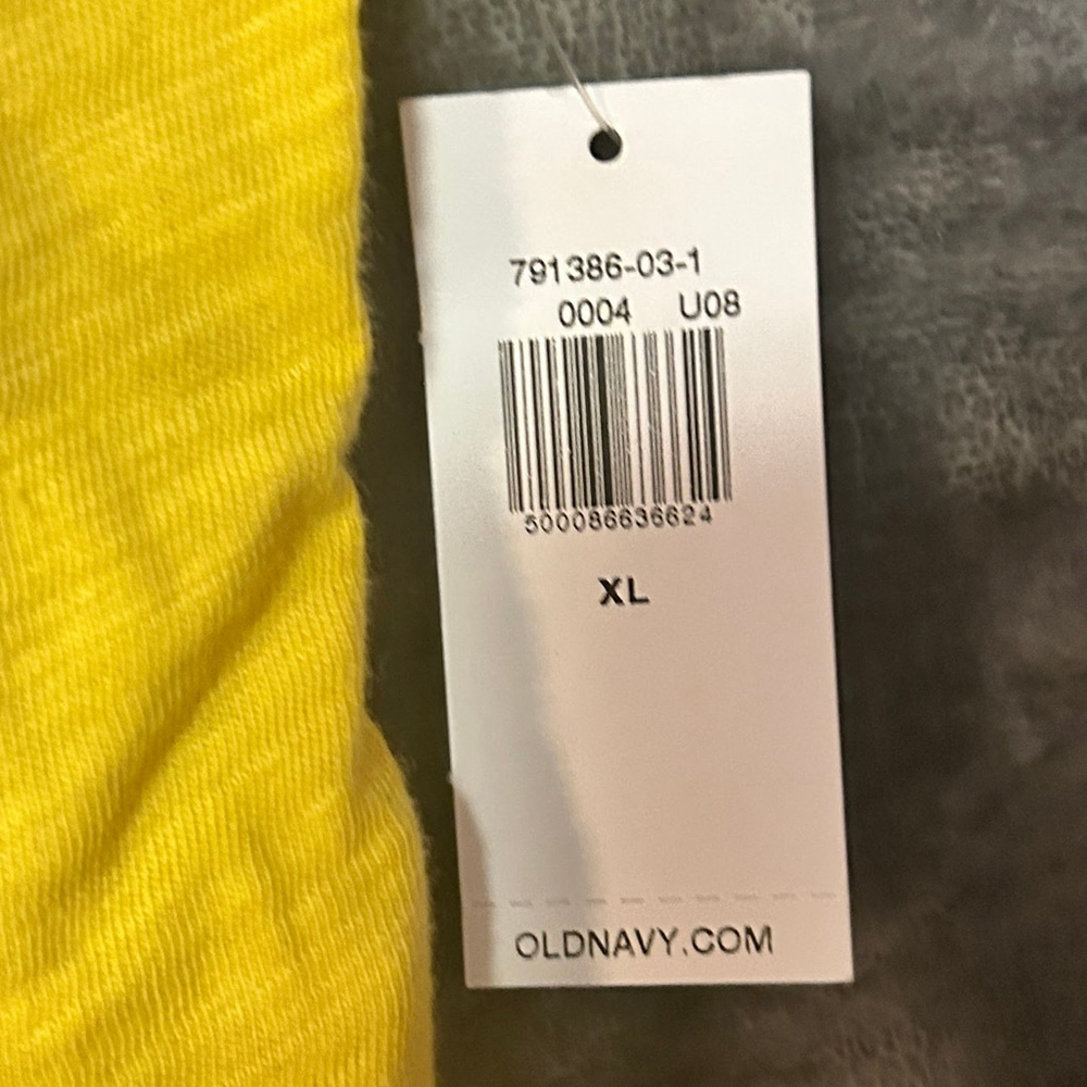 Old Navy Yellow Sleeveless Crew Neck Tank Top XL NWT - Picture 6 of 8